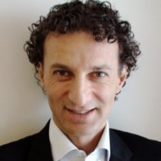 simon marmot mamamia