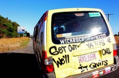 wicked campers get out a tits