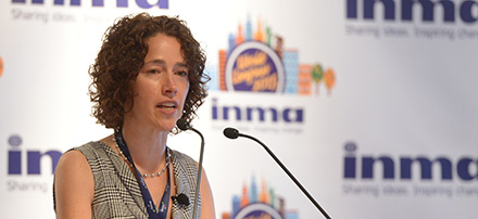 Julie Murtha speaking at the INMA World Congress in New York 