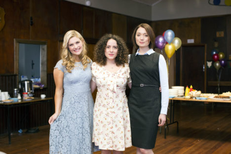 Sisters Roxy (Lucy Durack) Julia (Maria Angelico) and Edie (Antonia Prebble)