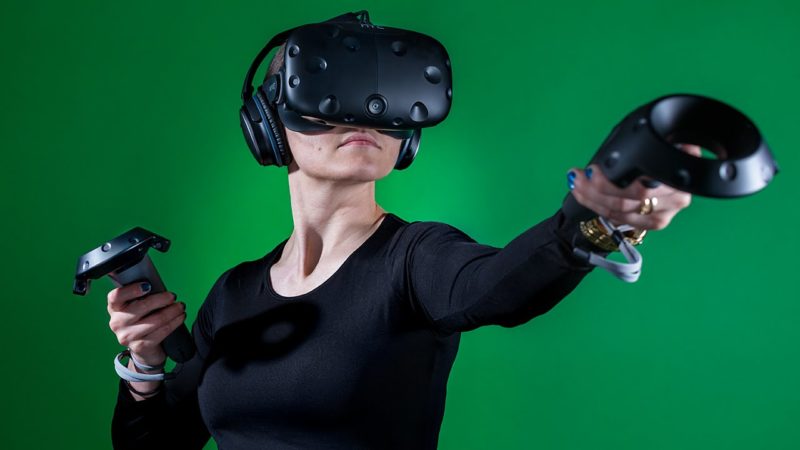 htc-vive-photo by jay ong-op ed
