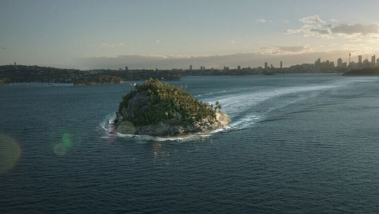 P&O has replaced ships with an island in its new campaign