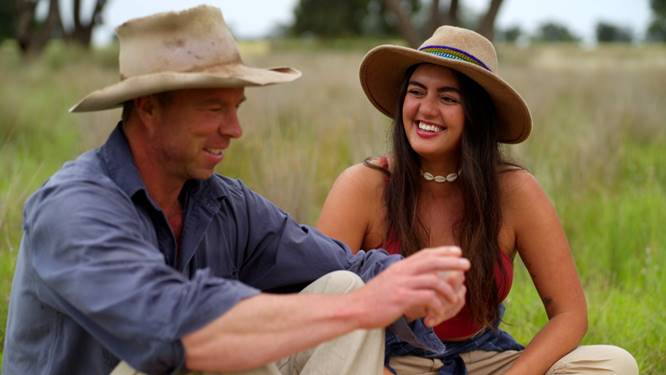 Surprise Exit On Farmer Wants A Wife Brings In The Entertainment Crown For Seven 
