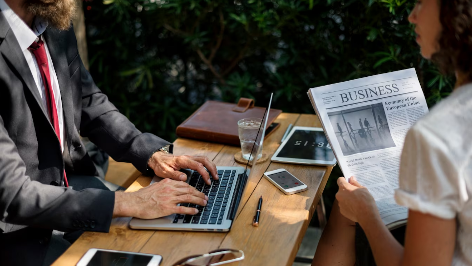 Australians return to news sites after lazy April