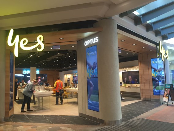 ACMA launches investigation into Optus over emergency call outage