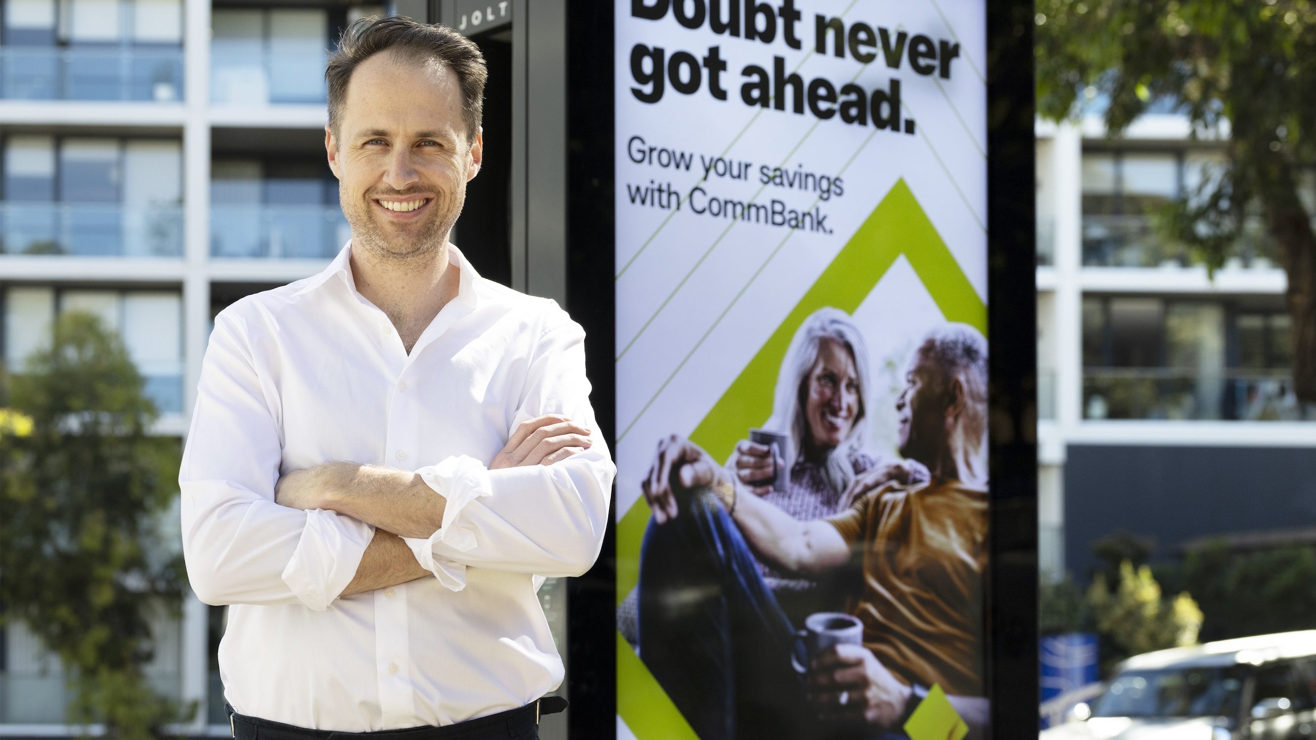 JOLT to acquire major portion of Volta Media Network from Shell, marking US market entry