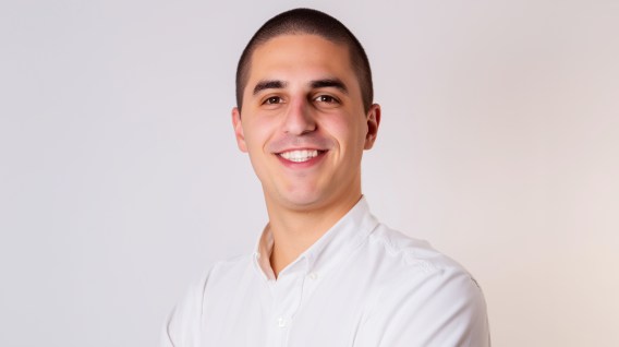 The cult of the ‘self-starter’ is killing your team