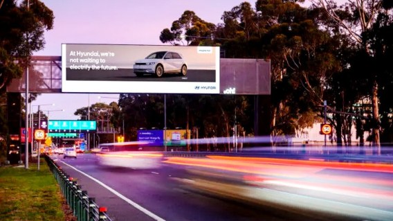 Ooh Media weathers gloomy advertising season