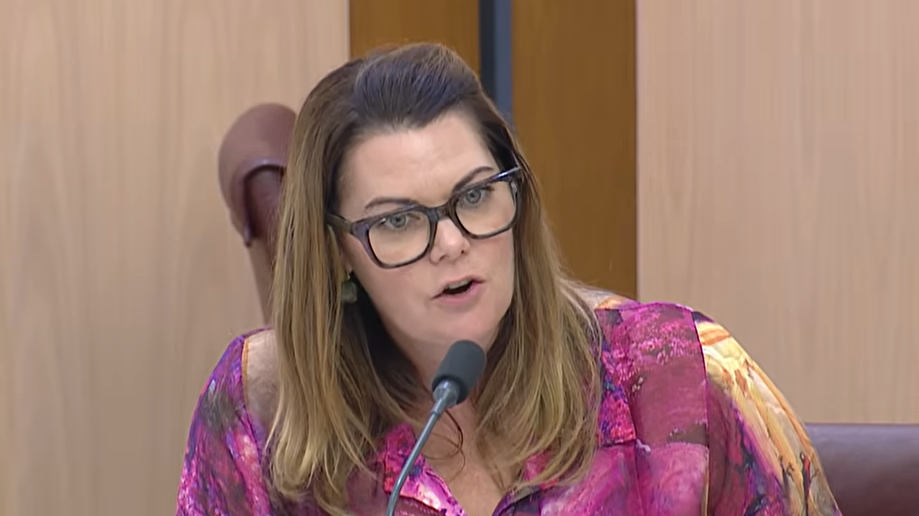 Mumbrellacast: ACMA cops it in Canberra and inside WPP’s restructure